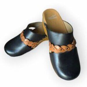 DANSKO Sherise Heritage Cutout Leather Clogs Size‎ 39 US 8.5-9 Black Brown Braid